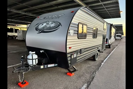 Wolf Pup – WINTERIZED - even SUV can tow