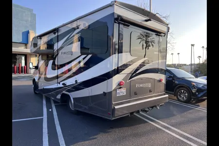 Butterfly Mercedes-Benz Forester Class C