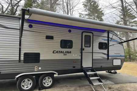 Nathan's Coachmen Catalina SBX Travel Trailer