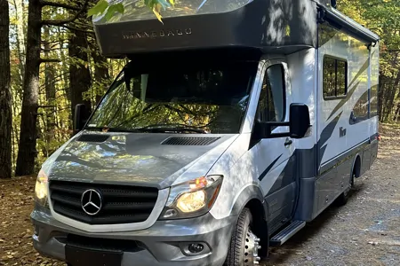 25ft of Freedom - Mountains, Beaches, Beers!