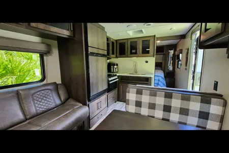 Grand Design Transcend Bunkhouse