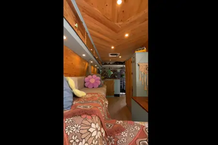 Raggy the Ram Campervan