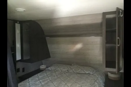 Patricia's Jayco 264BH Travel Trailer