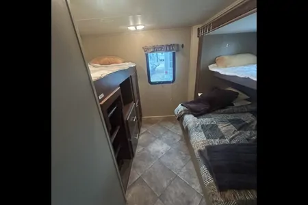 Ken's Kozy Kodiak Express 299BHSL Travel Trailer