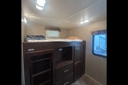 Ken's Kozy Kodiak Express 299BHSL Travel Trailer
