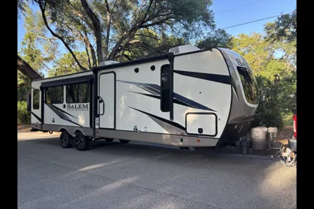 "Acosta" 2022 Forest River Salem Hemisphere - Great for Entertaining Sleeps 4