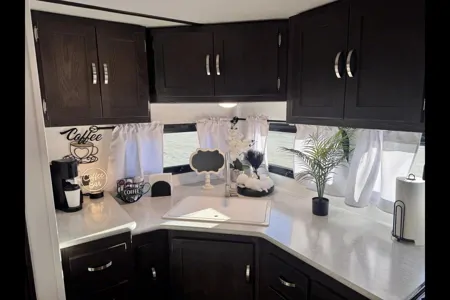 Justin's Cozy Camper