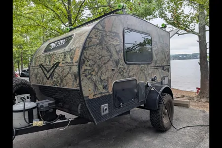 Michael's Sunset Park RV Sunray 109 Micro Trailer