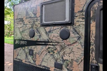 Michael's Sunset Park RV Sunray 109 Micro Trailer