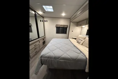 Enjoy the View RV25