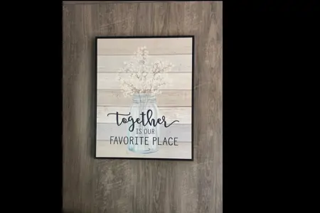 Couples retreat : Salem Hemisphere
