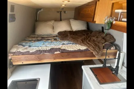 LazyJack's Sprinter Campervan