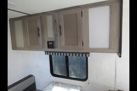 Gulf Stream Kingsport Travel Trailer 19ft