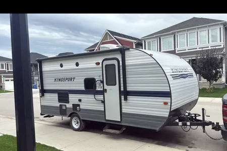 Gulf Stream Kingsport Travel Trailer 19ft