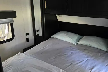 Robert's Forest River Cherokee Limited  Travel Trailer