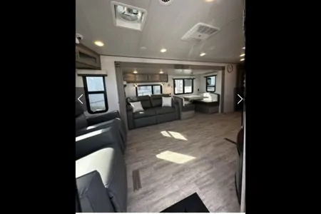 2025 Arctic Fox 32A - FOUR SEASONS RV