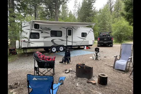 Randall's Outdoors RV 26F Back Country Travel Trailer