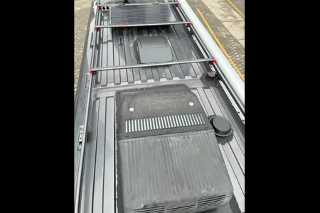 21 Ft Winnebago 59G Class B