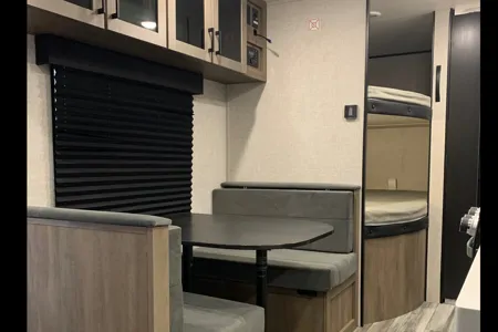 Snowbird Winter Rental! 2025 Jayco 260bh Travel Trailer With Solar!