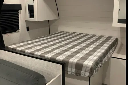 Snowbird Winter Rental! 2025 Jayco 260bh Travel Trailer With Solar!