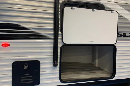 Snowbird Winter Rental! 2025 Jayco 260bh Travel Trailer With Solar!