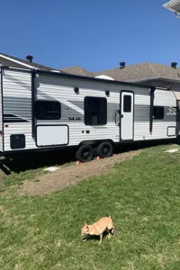 Family Friendly! 2025 Jayco 260bh Travel Trailer With Solar!