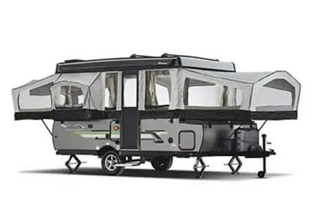 🌲 Meet Chuuby – The Perfect Family Pop-Up Camper Adventure!