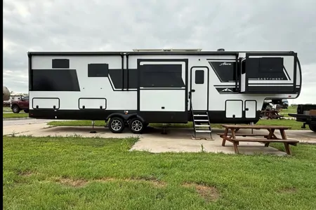 Okie Camper  RV Rentals