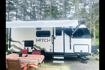 Simon & Anne Forest River Hitch Travel Trailer