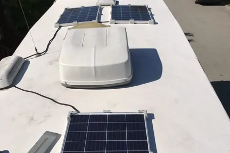 TRAVEL TRAILER or TOYHAULER you decide?