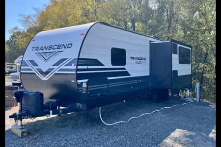 Fireside RV Memory Maker – Family Bunkhouse