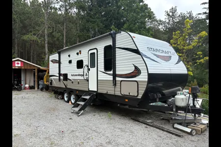 Autumn Ridge Starcraft Travel Trailer