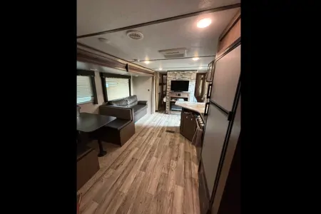 Caleb 's Keystone 26’ Hideout Travel Trailer