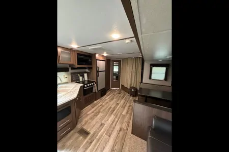Caleb 's Keystone 26’ Hideout Travel Trailer