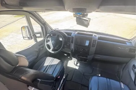 Ash's Winnebago 24j Class C
