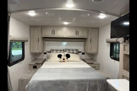 The Wilderness Wagon Flagstaff Micro Lite 21FBRS