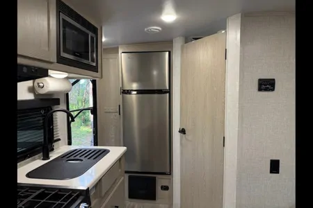 The Wilderness Wagon Flagstaff Micro Lite 21FBRS