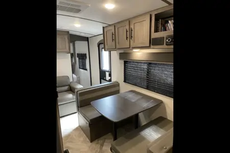 Thomas's Keystone SG260BH Travel Trailer