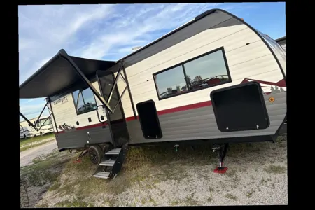 The Reserve Retreat – Sleeps 6, Family-Ready!”