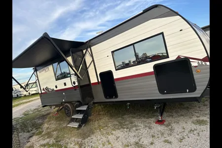 The Reserve Retreat – Sleeps 6, Family-Ready!”