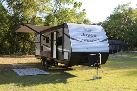 Gorgeous Jayco Flight SLX Travel Trailer