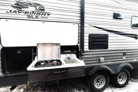 Gorgeous Jayco Flight SLX Travel Trailer