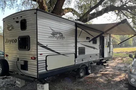 Gorgeous Jayco Flight SLX Travel Trailer