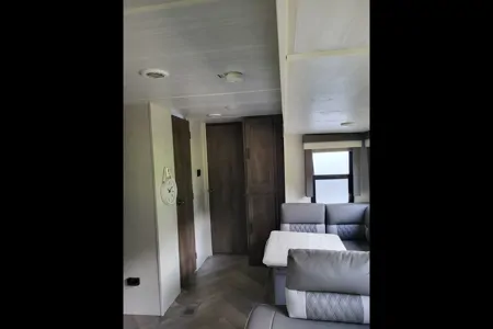 Forest River Salem 31kqbts Travel Trailer Rolling Retreat