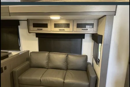 Magnificent Family Adventurer The Sundance Quad bunk (QB 291) Travel Trailer