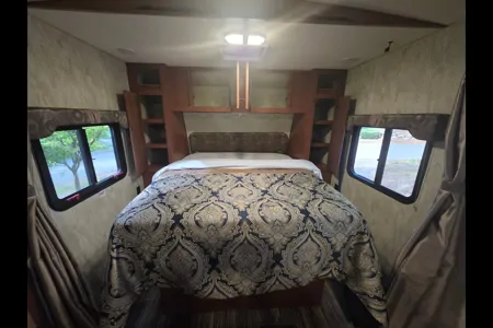 Union River Rv's Nash 25C Travel Trailer