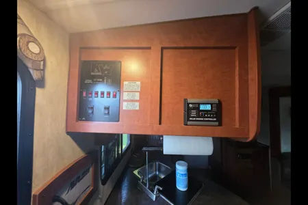 Union River Rv's Nash 25C Travel Trailer