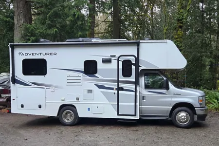 Roxie the Adventurer -- 23RB Class C