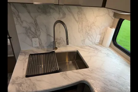 Laurentiu's Grand Design Imagine 2400BH Travel Trailer