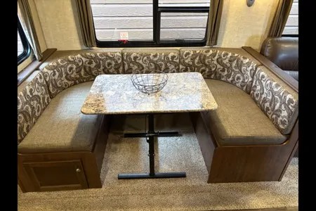 Alexandre Keystone Hideout 298BHDS Sellette